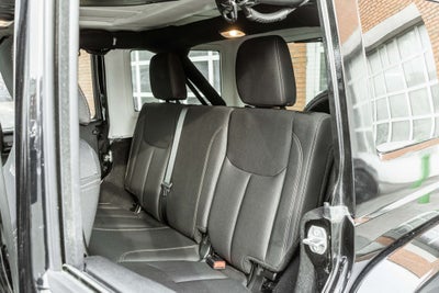 2018 Jeep Wrangler JK Unlimited Sahara