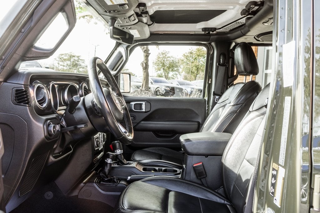 2022 Jeep Wrangler Unlimited Sahara Altitude