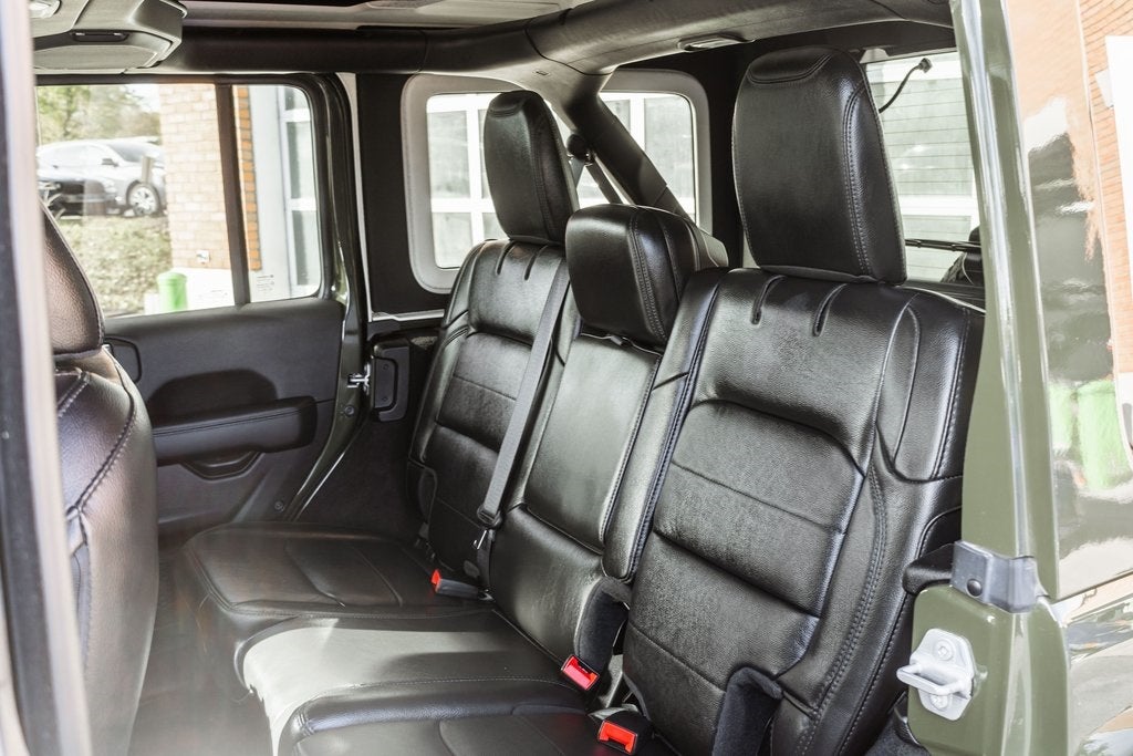 2022 Jeep Wrangler Unlimited Sahara Altitude