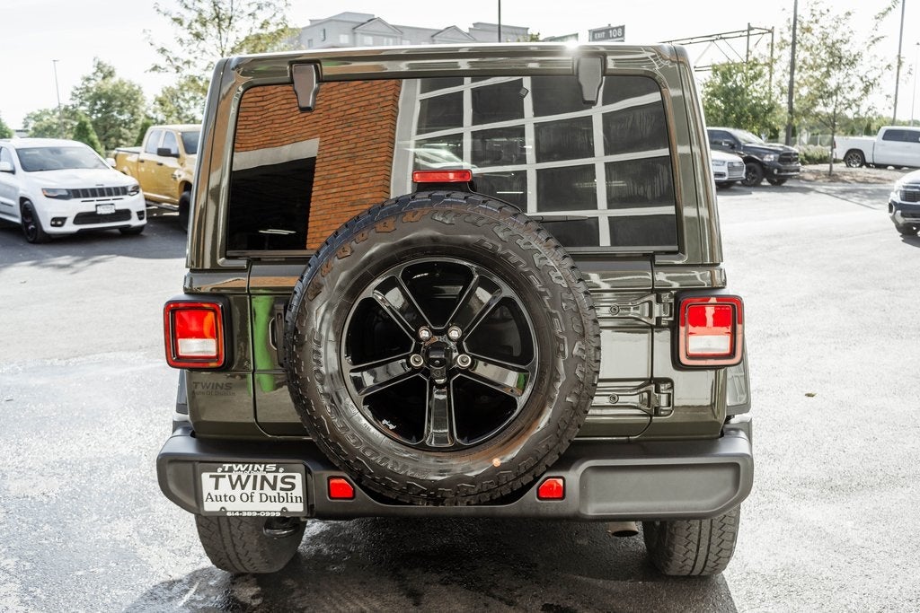 2022 Jeep Wrangler Unlimited Sahara Altitude