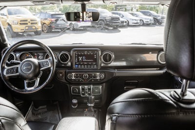 2022 Jeep Wrangler Unlimited Sahara Altitude