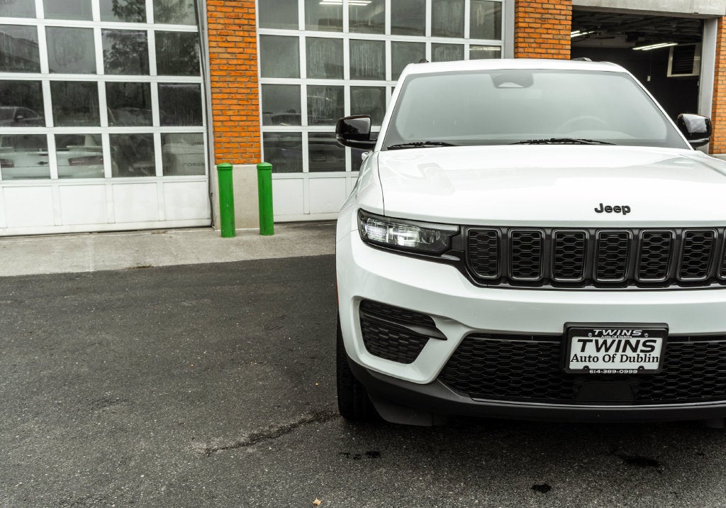 2023 Jeep Grand Cherokee Altitude X