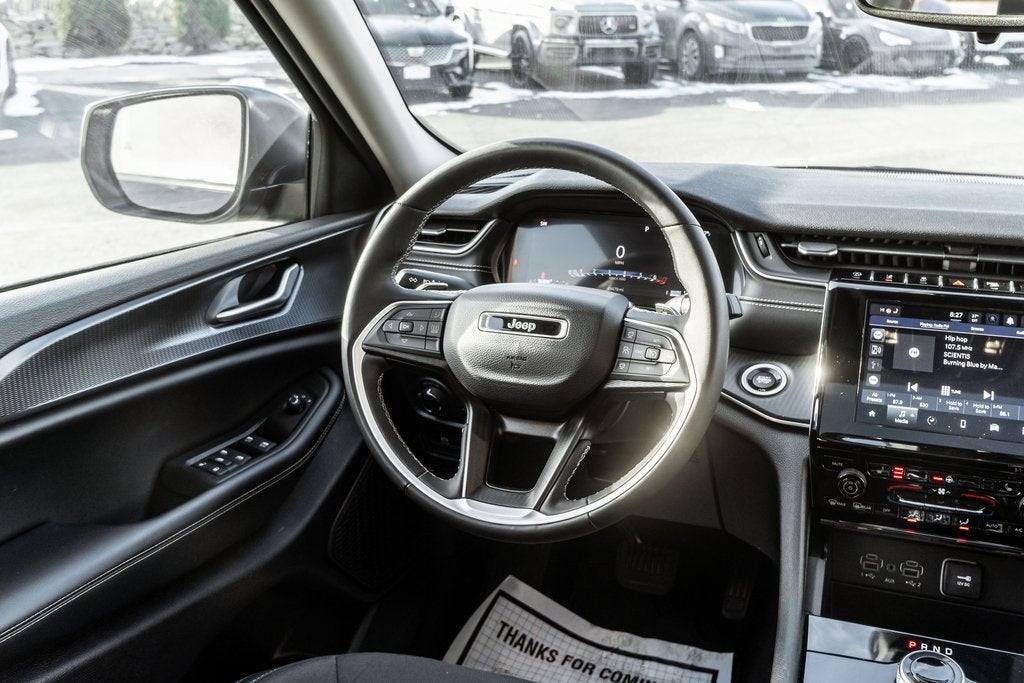 2023 Jeep Grand Cherokee Laredo