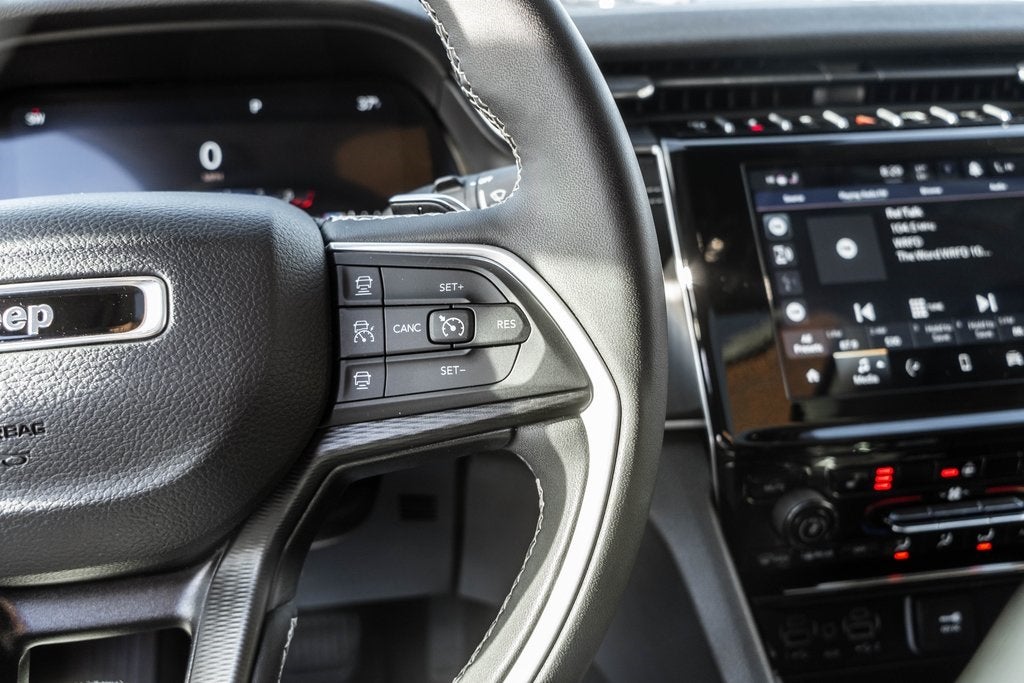 2023 Jeep Grand Cherokee Laredo