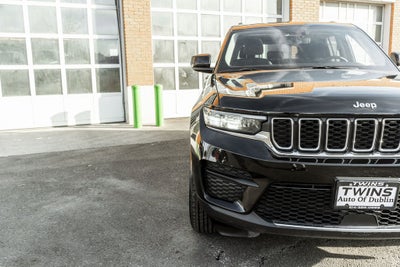 2023 Jeep Grand Cherokee Laredo