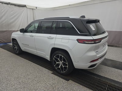 2023 Jeep Grand Cherokee Summit Reserve