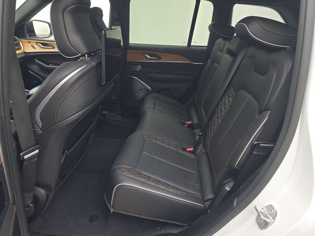2023 Jeep Grand Cherokee Summit Reserve