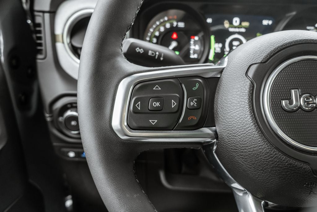 2025 Jeep Wrangler Sahara 4xe