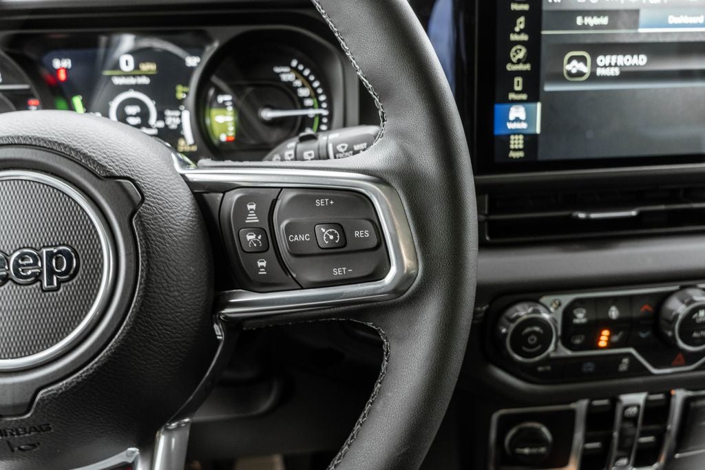 2025 Jeep Wrangler Sahara 4xe