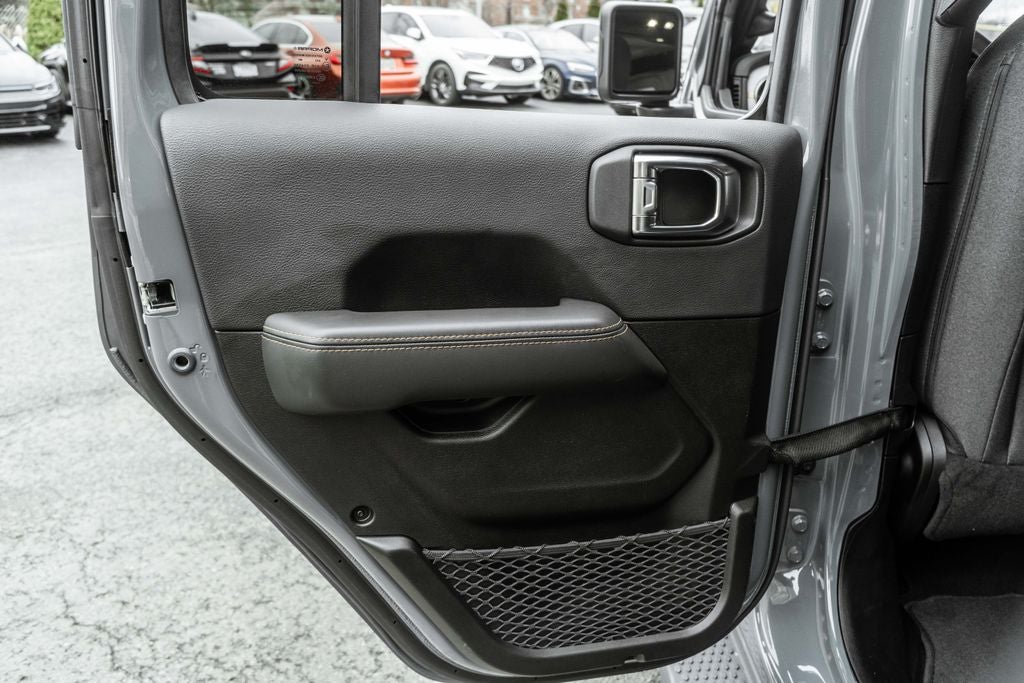 2025 Jeep Wrangler Sahara 4xe
