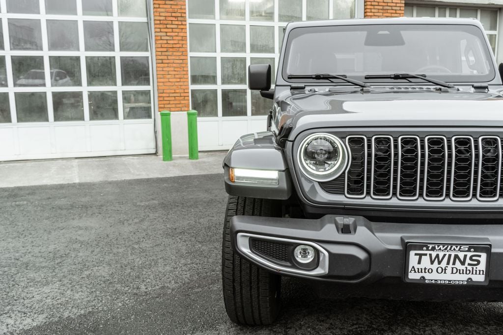 2025 Jeep Wrangler Sahara 4xe