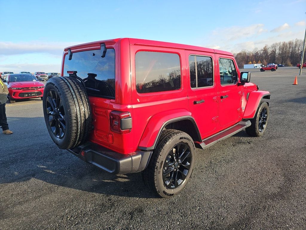 2025 Jeep Wrangler Sahara 4xe