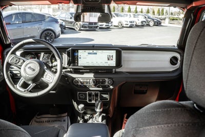 2025 Jeep Wrangler Sahara 4xe