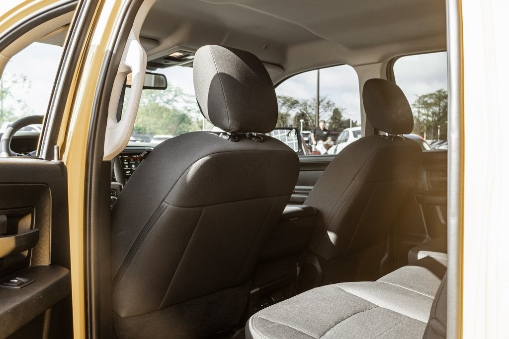 2019 RAM 1500 Classic Express STINGER YELLOW SPORT