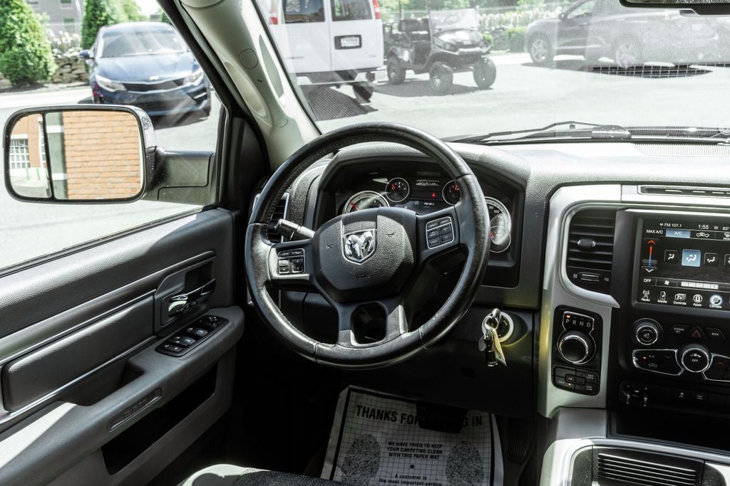 2016 RAM 1500 SLT