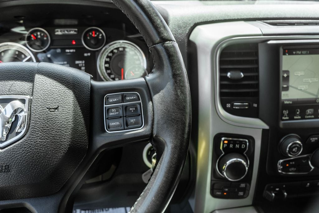 2016 RAM 1500 SLT