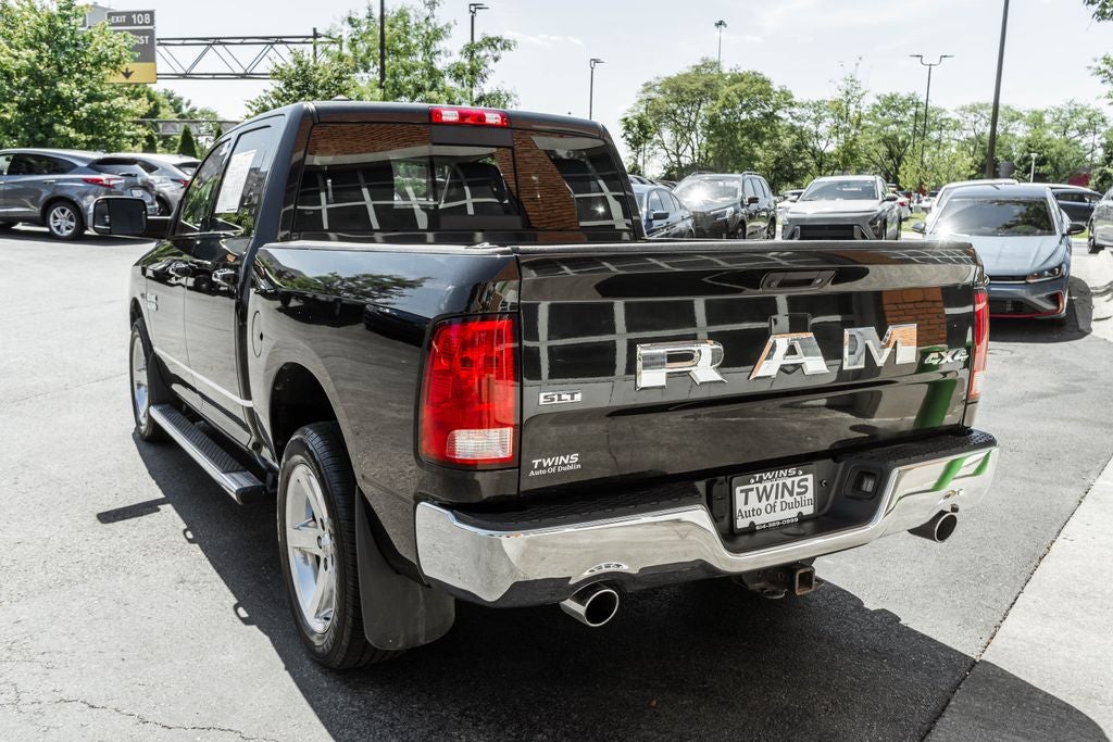 2016 RAM 1500 SLT