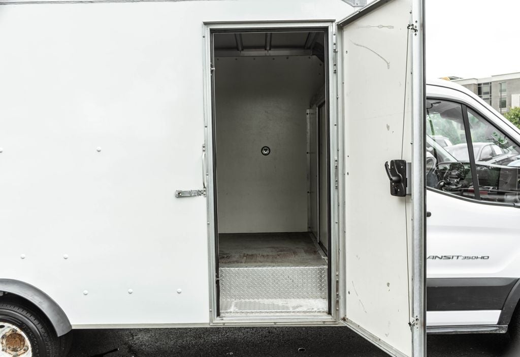 2022 Ford Transit-350 Base