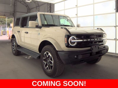 2026 Ford Bronco Outer Banks