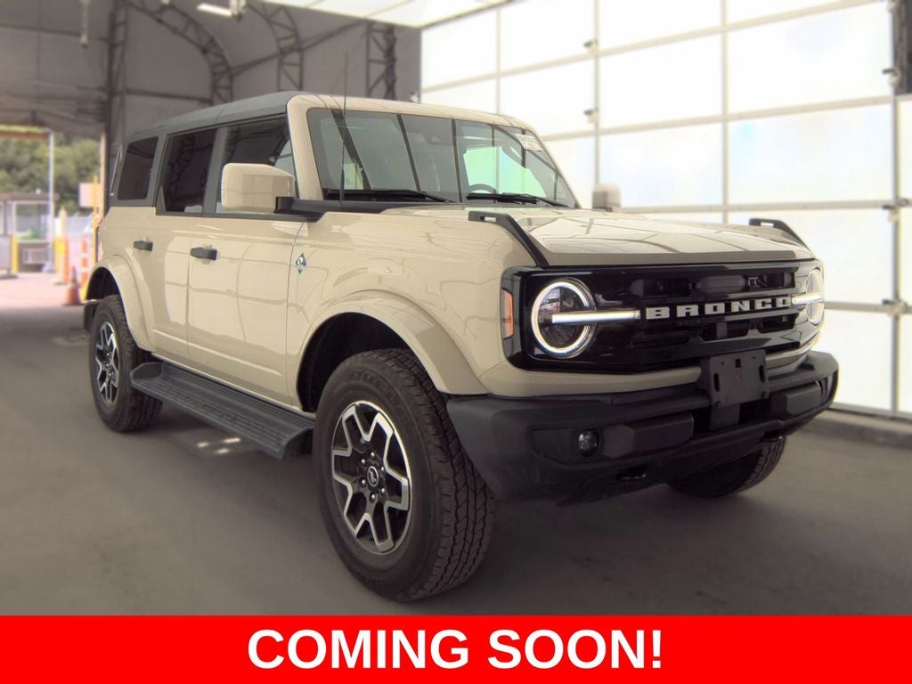 2026 Ford Bronco Outer Banks
