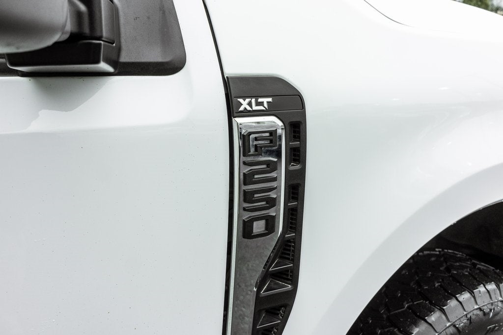 2023 Ford F-250SD XLT