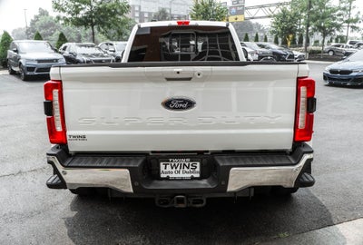 2025 Ford F-350SD Lariat DRW