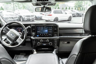 2025 Ford F-350SD Lariat DRW