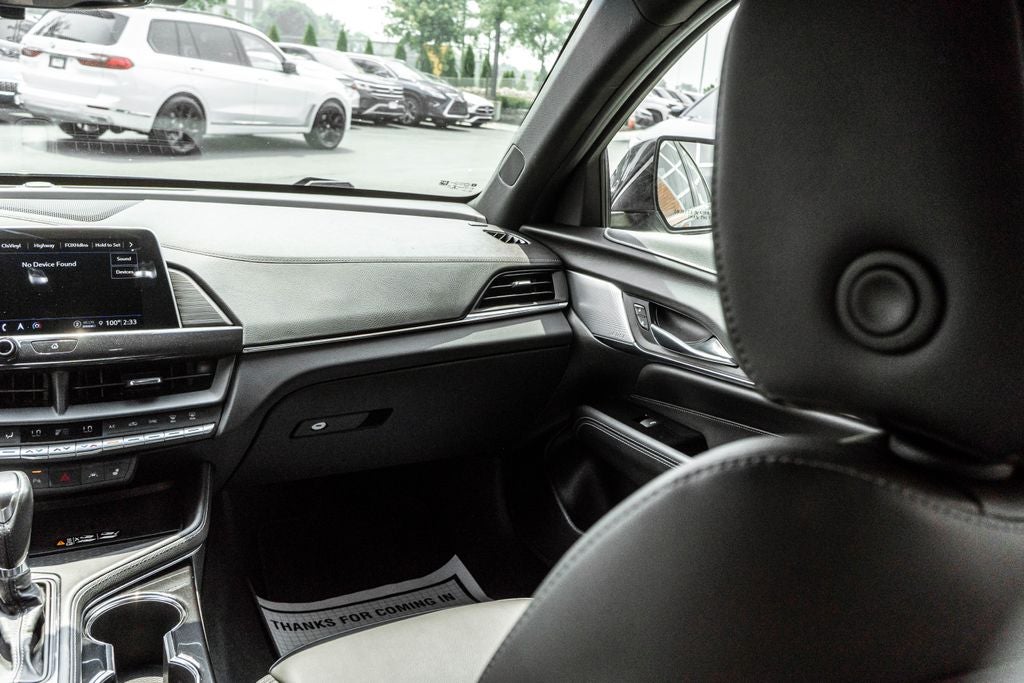 2023 Cadillac CT4 Luxury