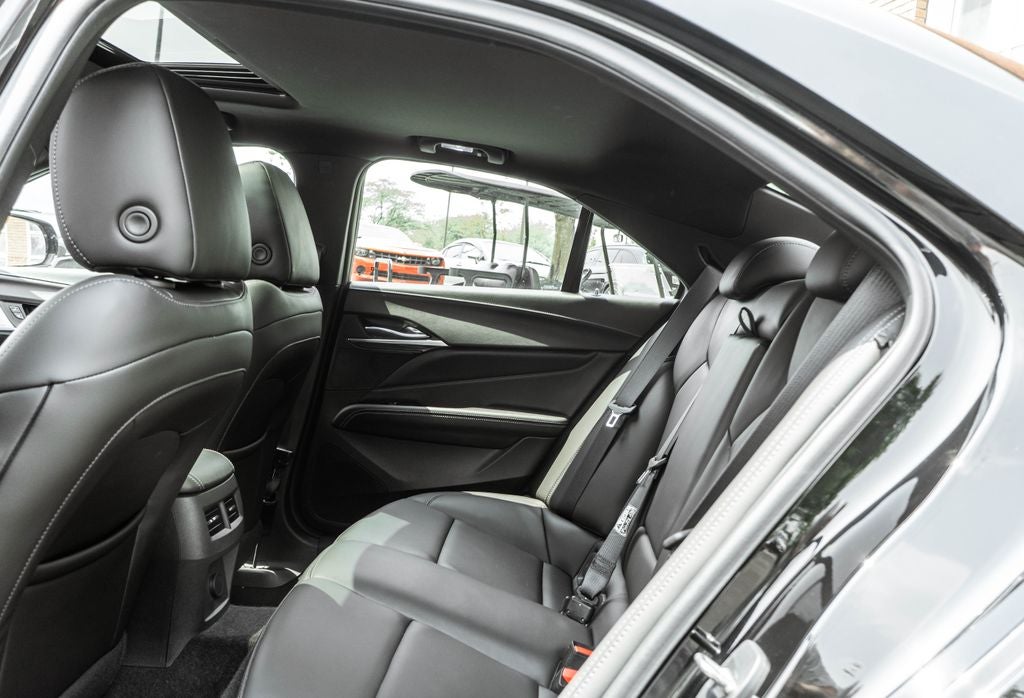 2023 Cadillac CT4 Luxury