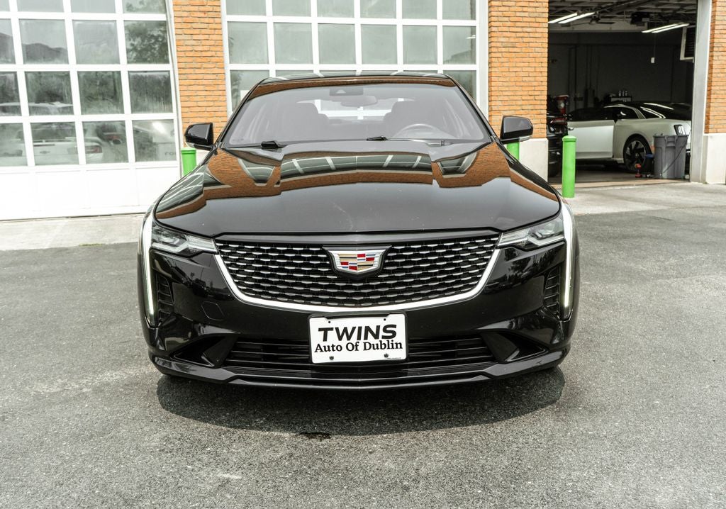 2023 Cadillac CT4 Luxury