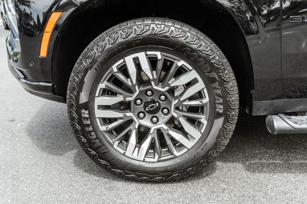 2025 Chevrolet Suburban Z71