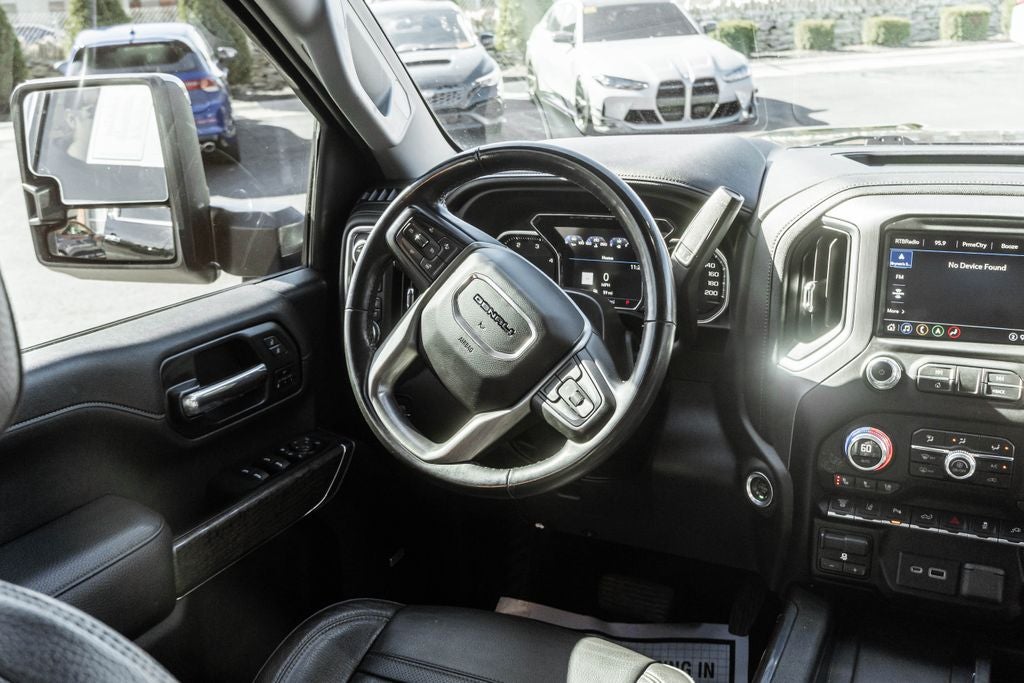 2023 GMC Sierra 3500HD Denali DRW