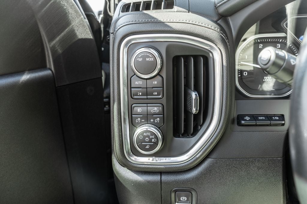 2023 GMC Sierra 3500HD Denali DRW