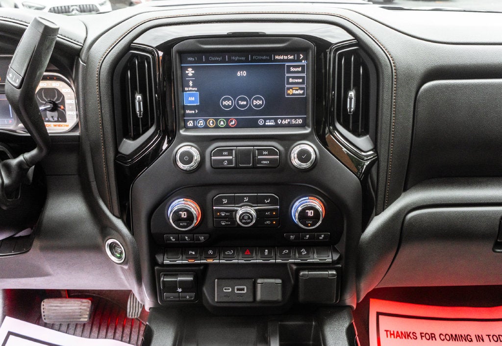 2020 GMC Sierra 1500 AT4 Black Widow