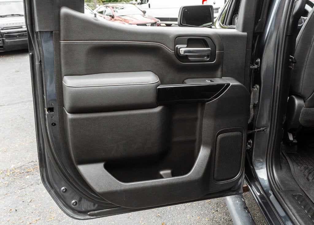 2020 GMC Sierra 1500 AT4 Black Widow