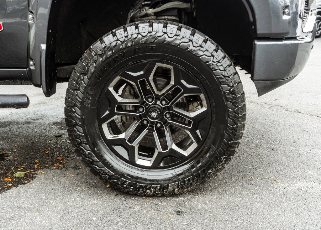 2020 GMC Sierra 1500 AT4 Black Widow