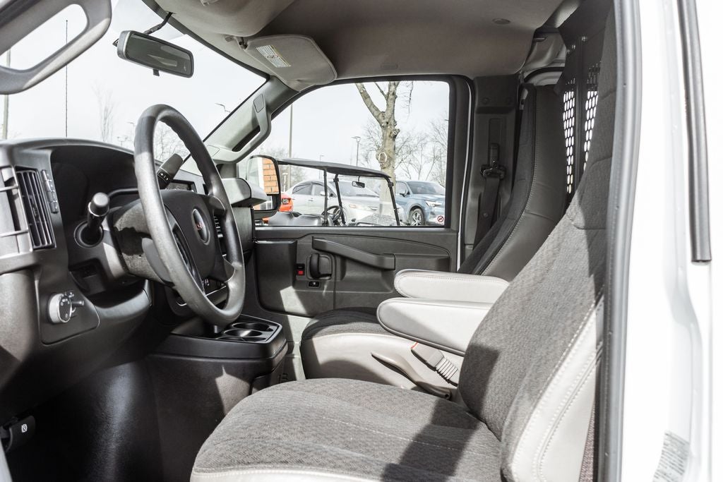2024 GMC Savana 2500 Work Van