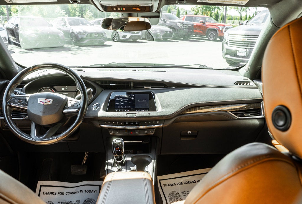 2020 Cadillac XT4 Premium Luxury