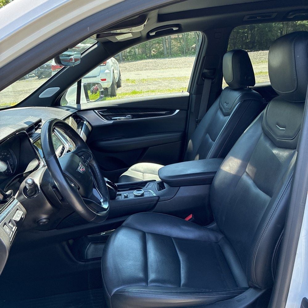 2021 Cadillac XT6 Premium Luxury