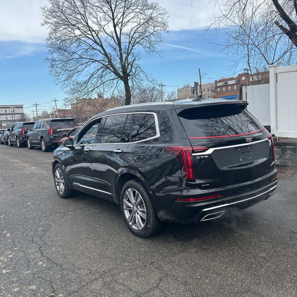 2024 Cadillac XT6 Premium Luxury