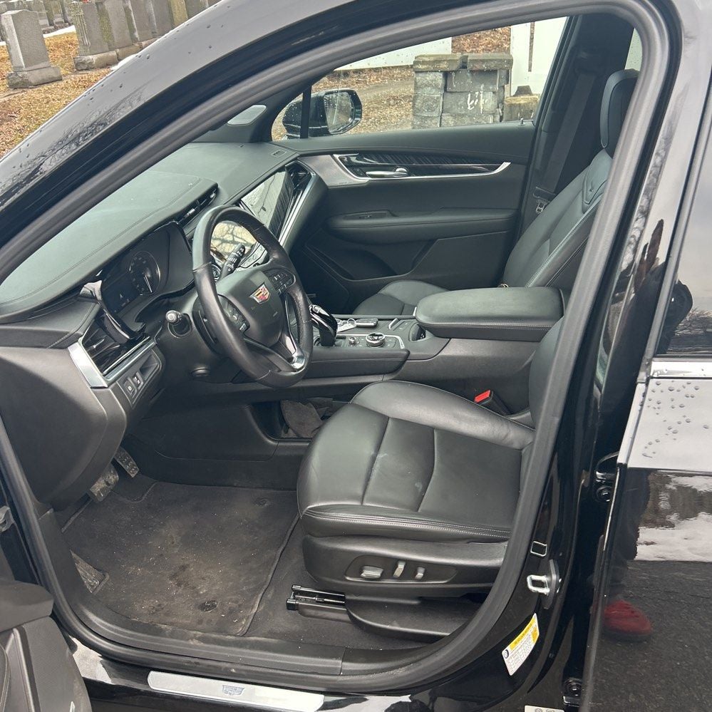 2024 Cadillac XT6 Premium Luxury