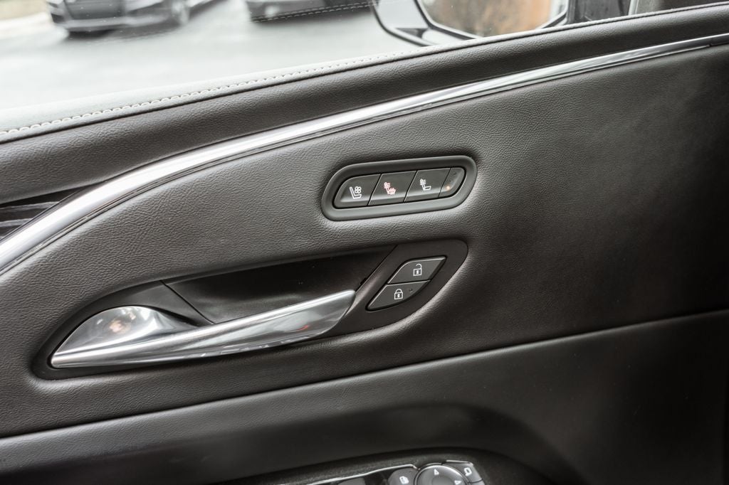 2022 Cadillac Escalade Sport