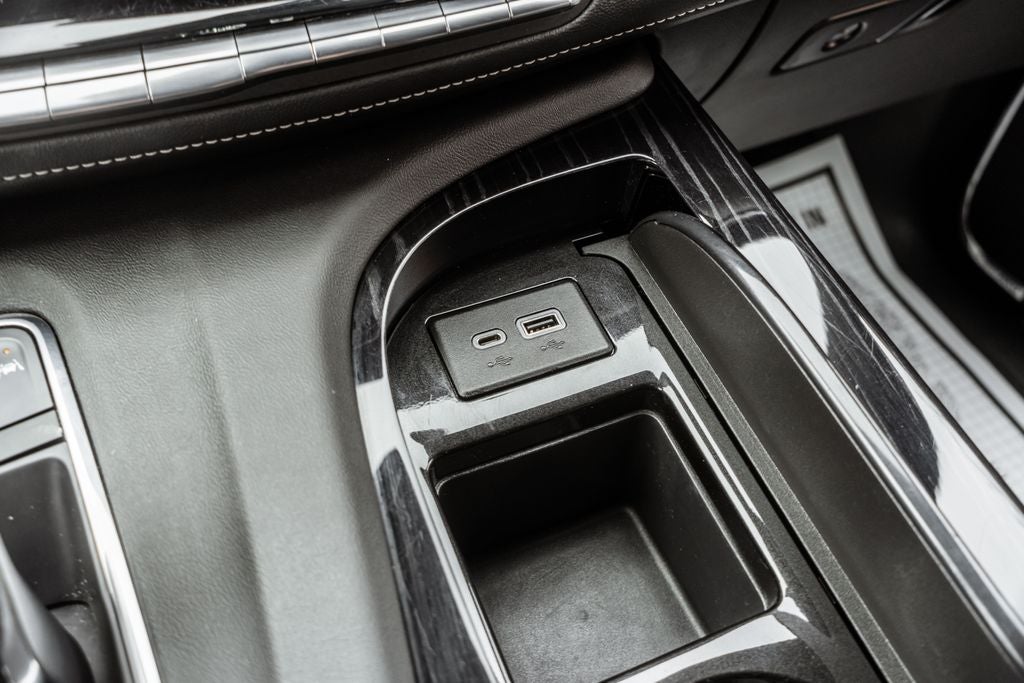 2022 Cadillac Escalade Sport