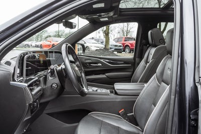 2022 Cadillac Escalade Sport