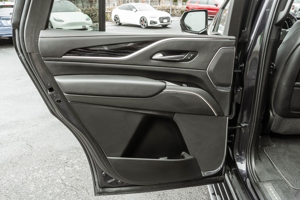 2022 Cadillac Escalade Sport