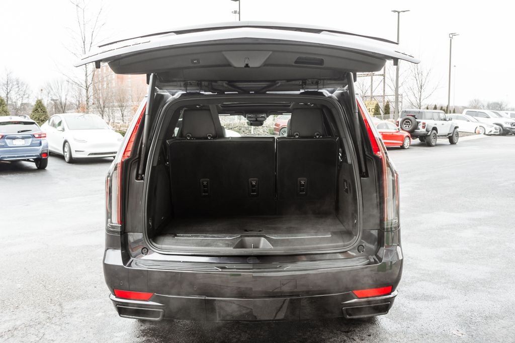 2022 Cadillac Escalade Sport