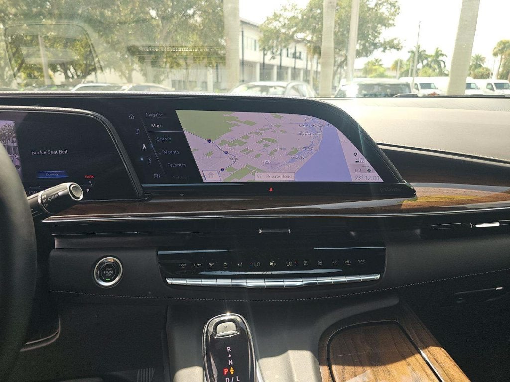2023 Cadillac Escalade Sport Platinum
