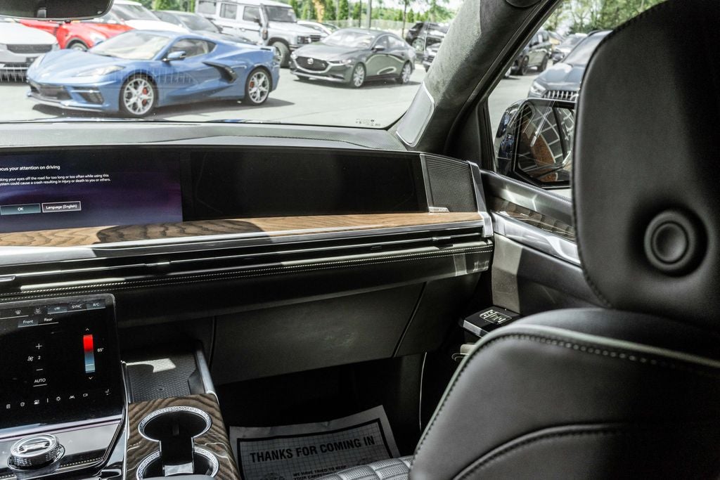 2025 Cadillac Escalade ESV Sport Platinum