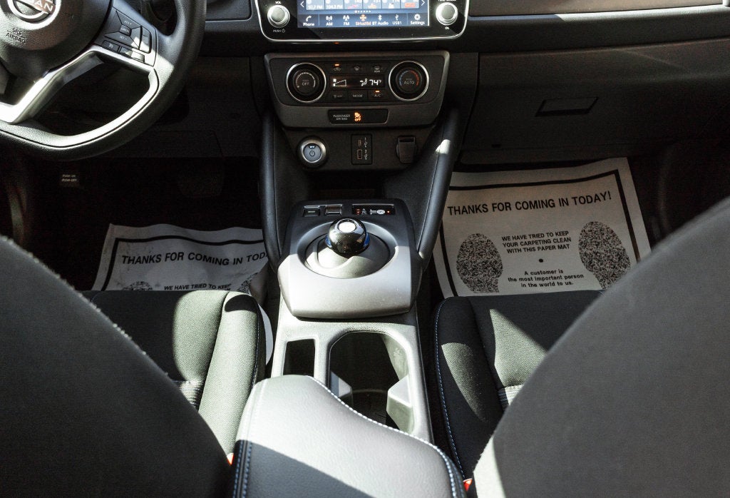 2025 Nissan Leaf S