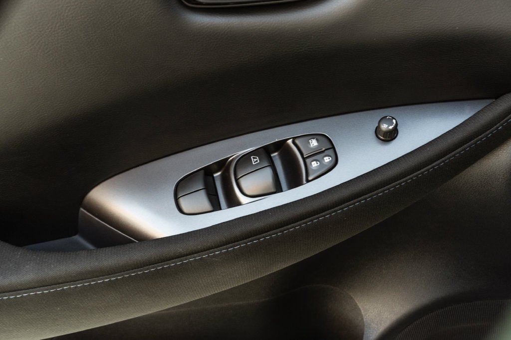 2025 Nissan Leaf S